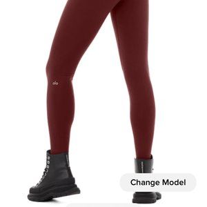 Alo Yoga Airbrush High Waisted legging in Cranberry